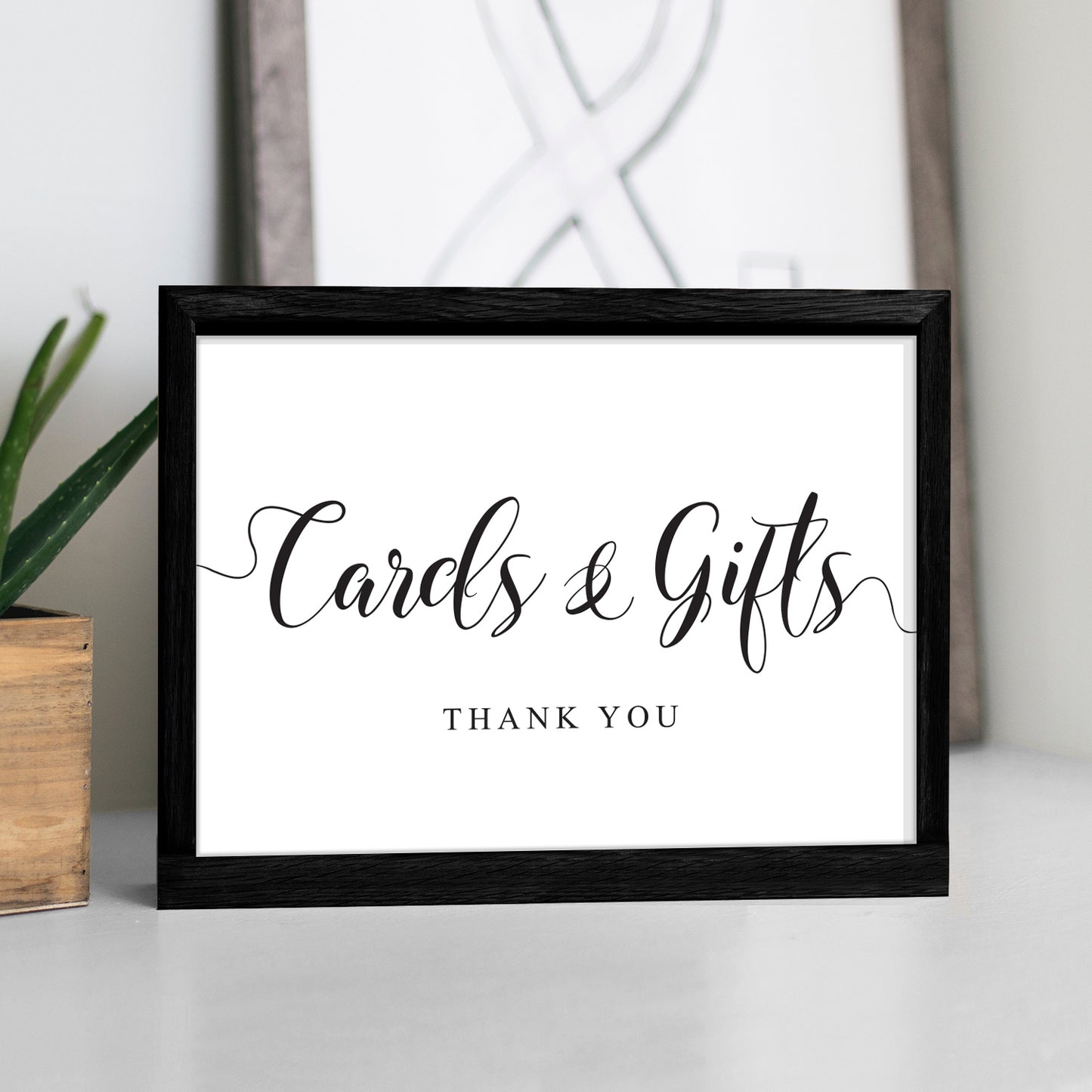 black & white cards and gifts sign for a wedding