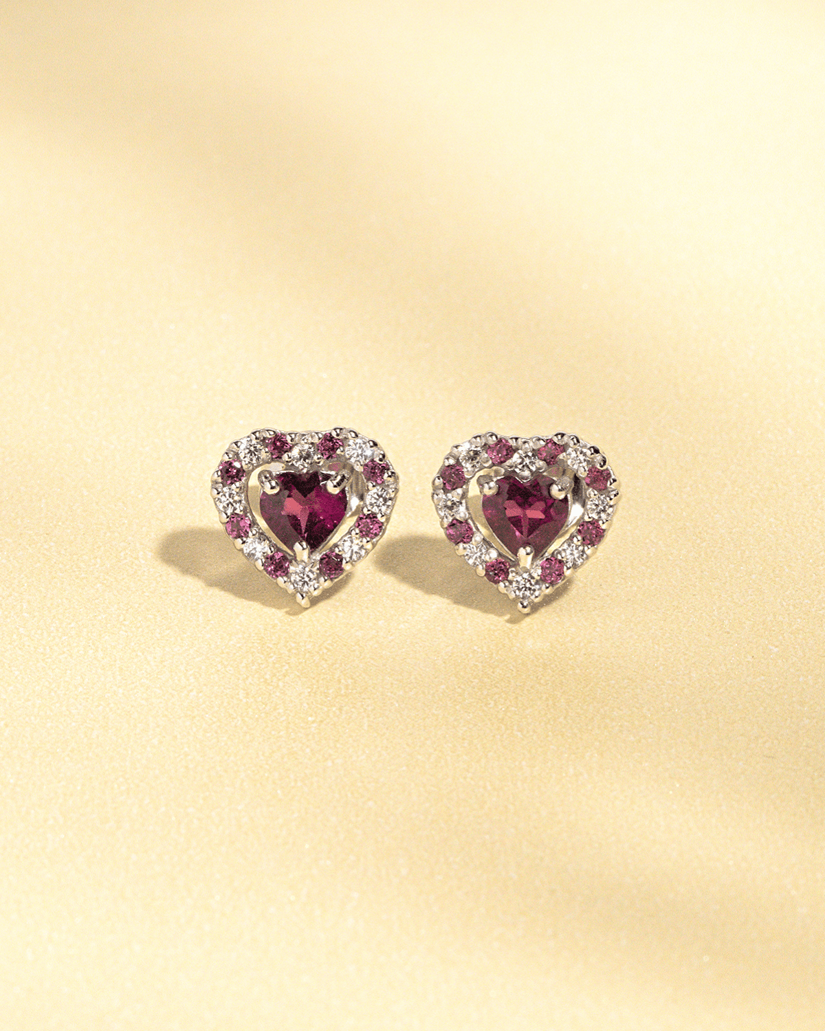 Vianne Red Heart Rhodolite Garnet Jewellery Set in Sterling Silver