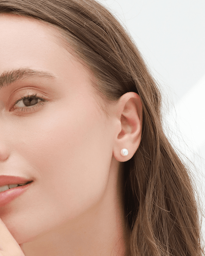 Vianne Pearl Stud Earrings in Sterling Silver