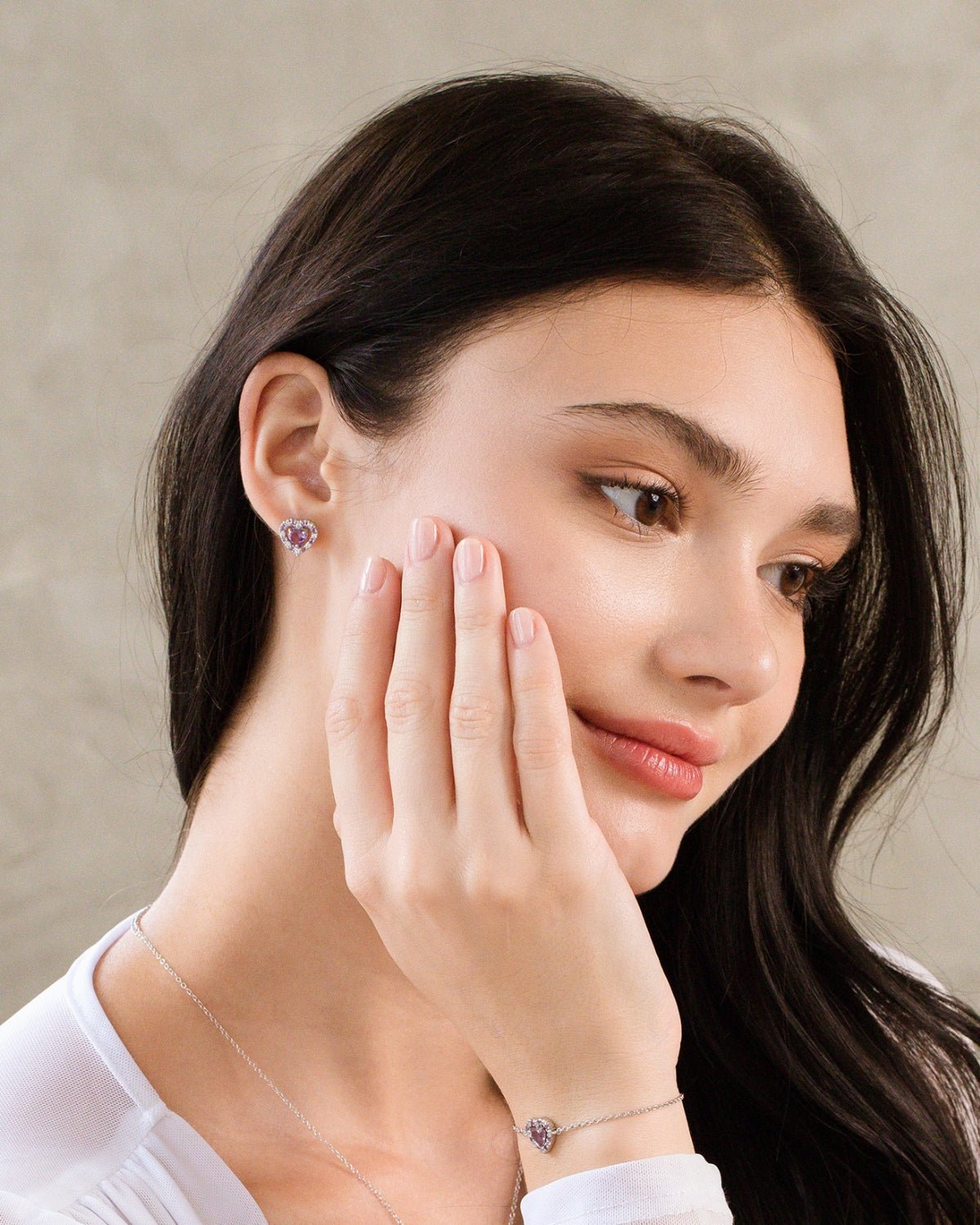 Vianne Purple Heart Lavender Amethyst Stud Earrings in Sterling Silver