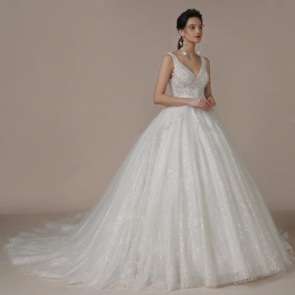 Luxury Crystal V-Neck Wedding Dress