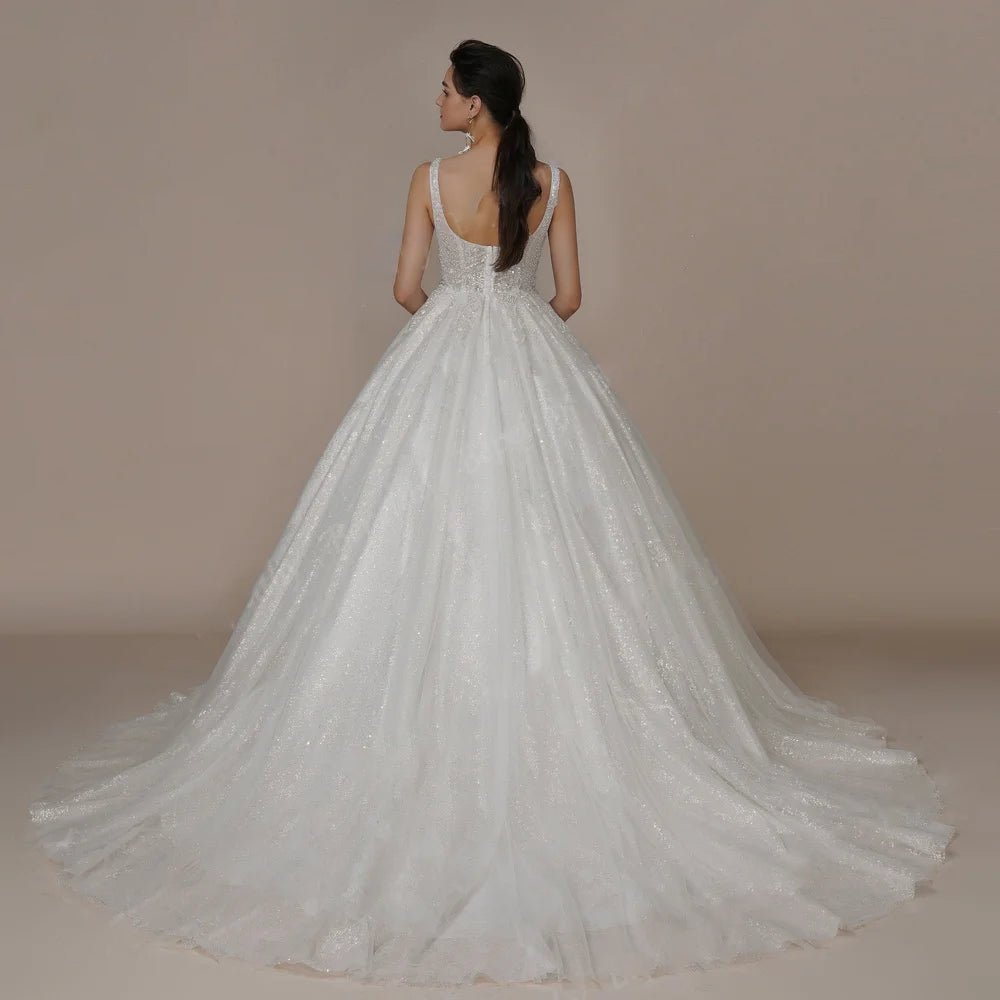 Luxury Crystal V-Neck Wedding Dress