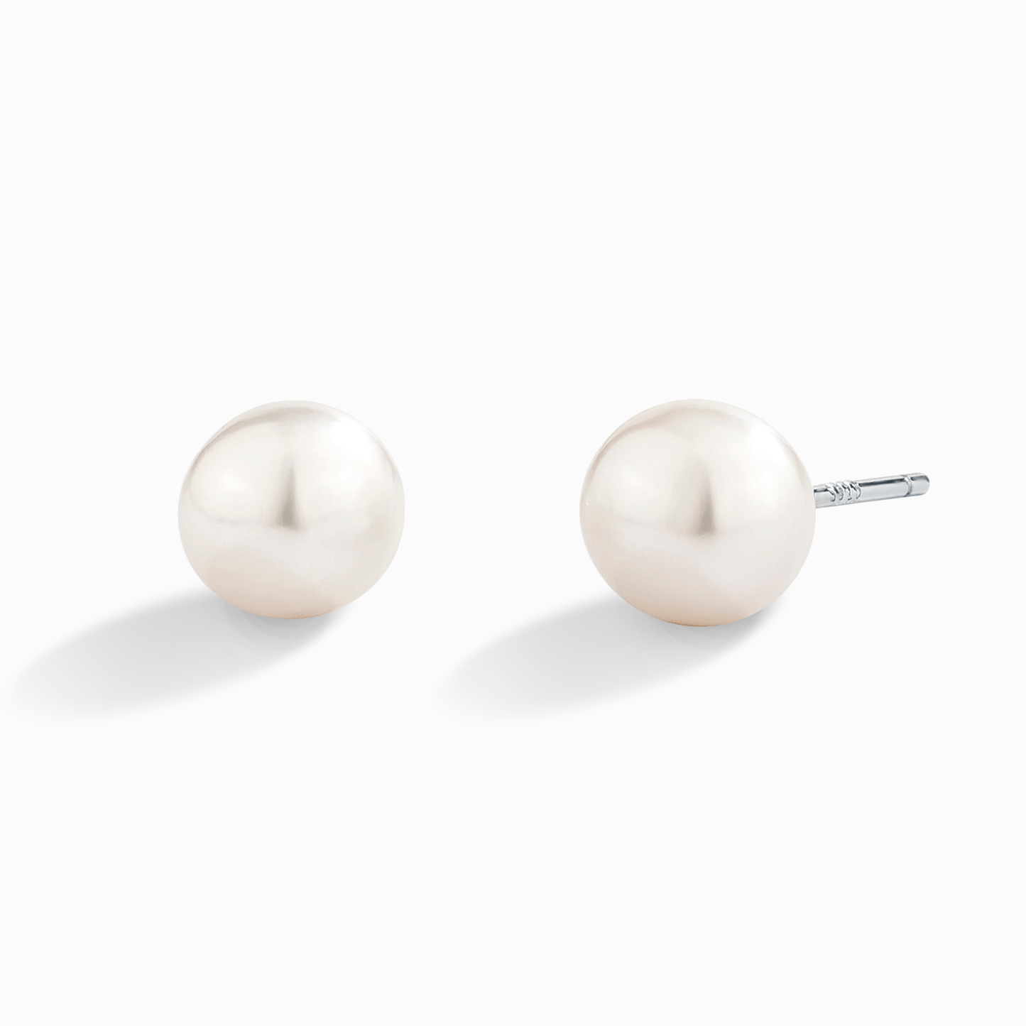 Vianne Pearl Stud Earrings in Sterling Silver