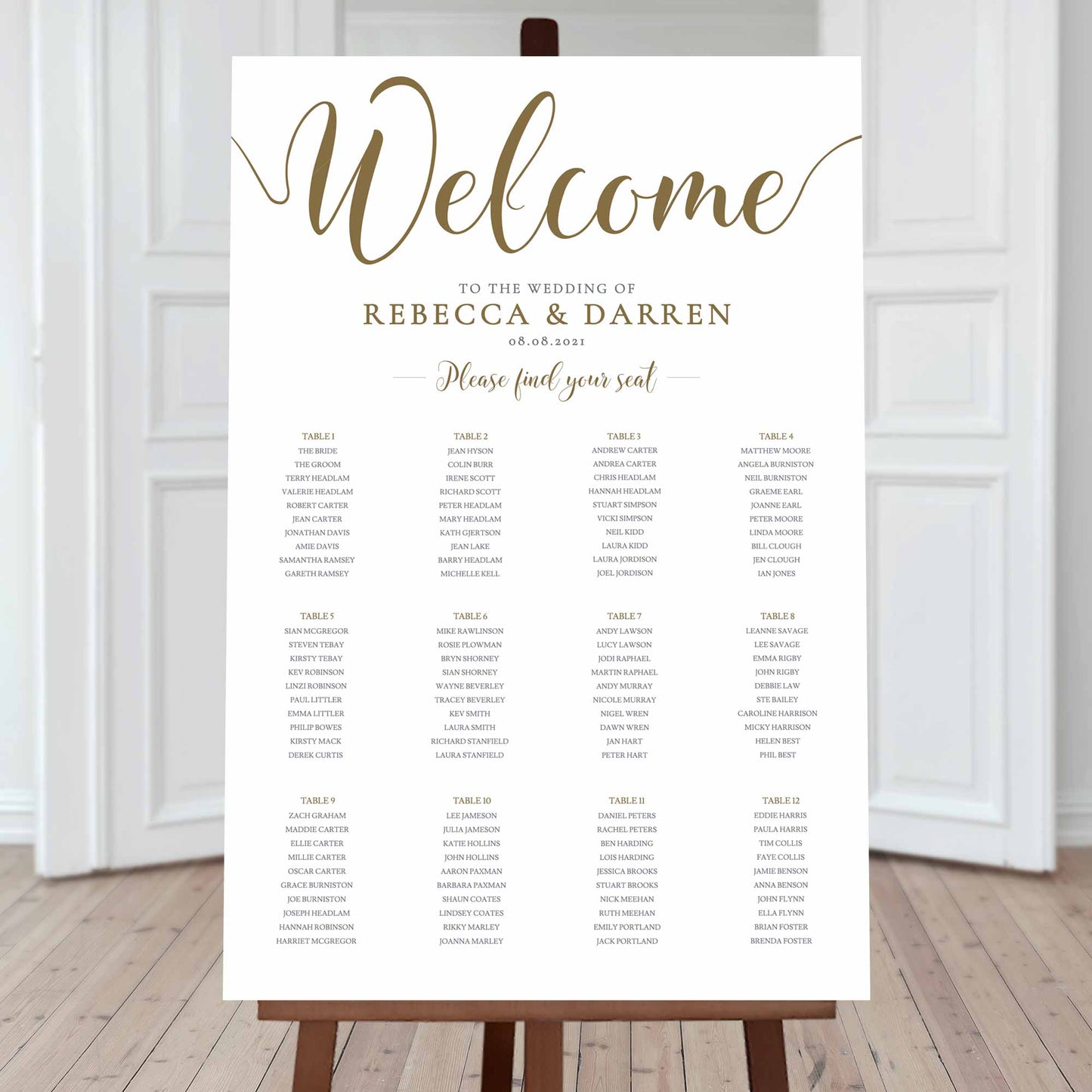 welcome wedding seating chart in gold